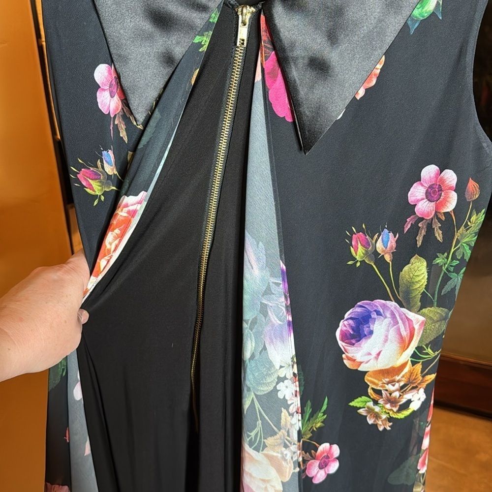 SLNY Floral Chiffon Overlay Shift Dress Size 16 Black Cowl Neck Cocktail Dress - Picture 6 of 8